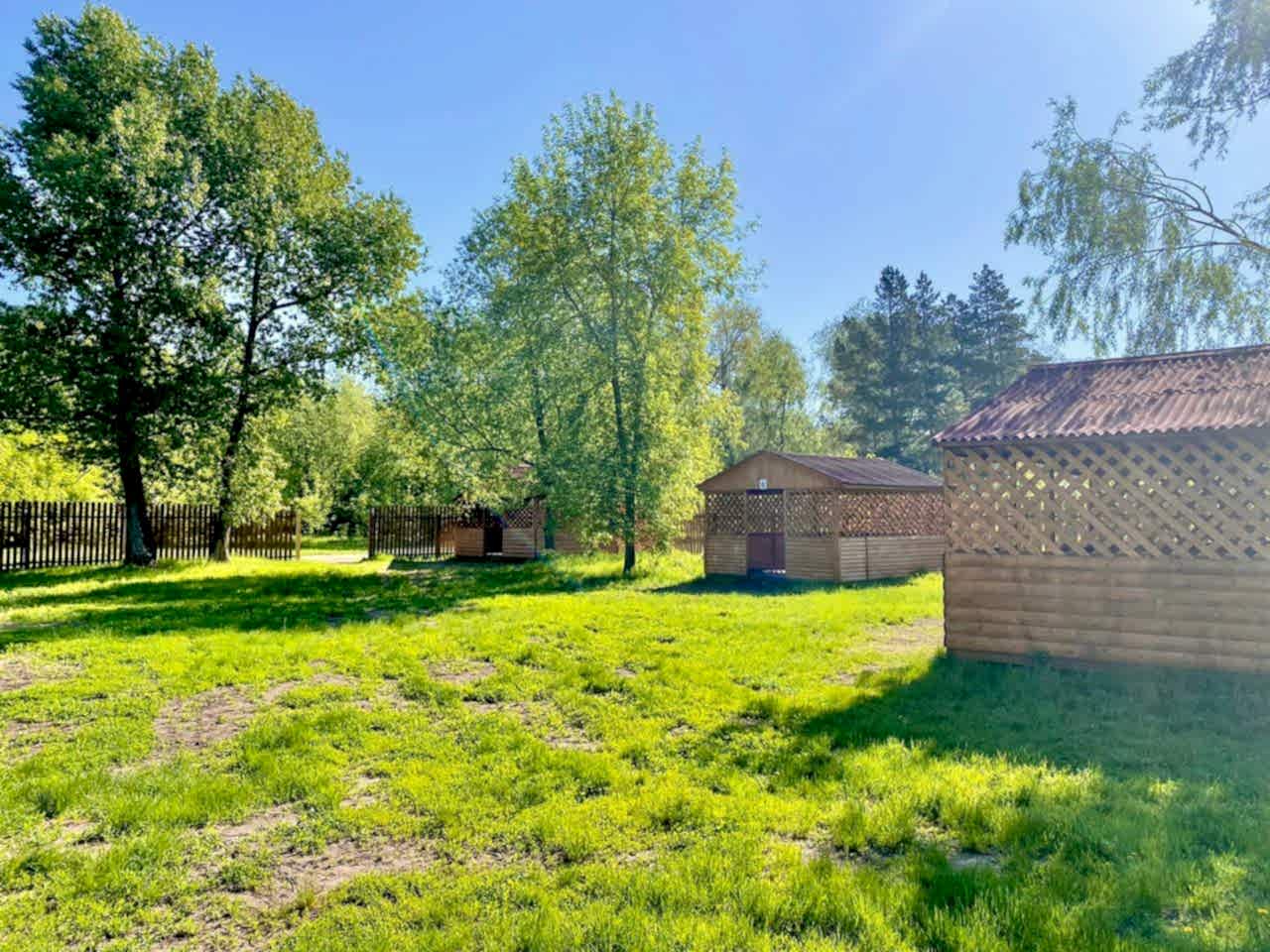 Беседки в парке&nbsp;
